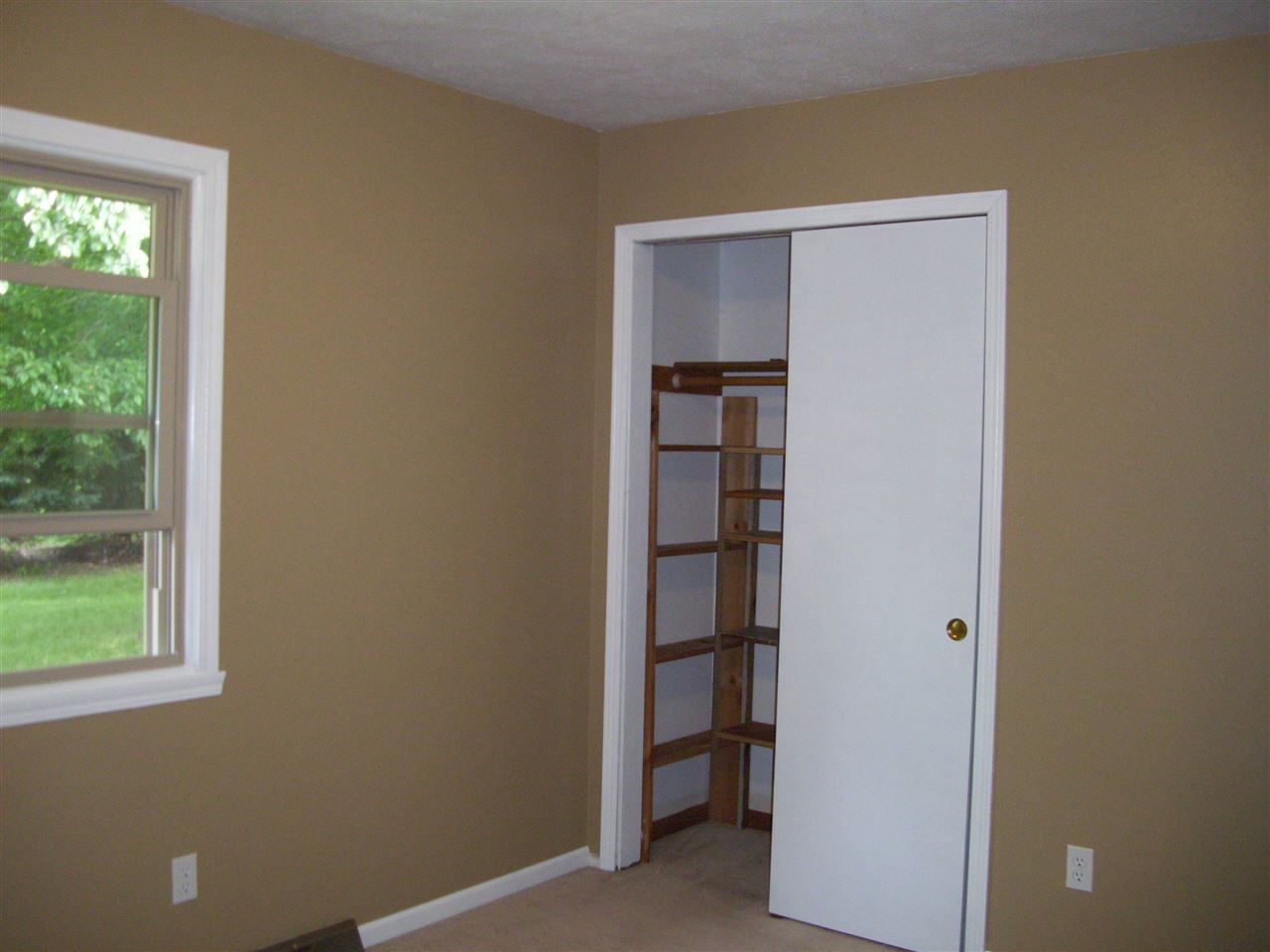 6398 Upper Ridge Way Roscoe, IL 61073 - Photo 8 of 16 Gallery Image 8