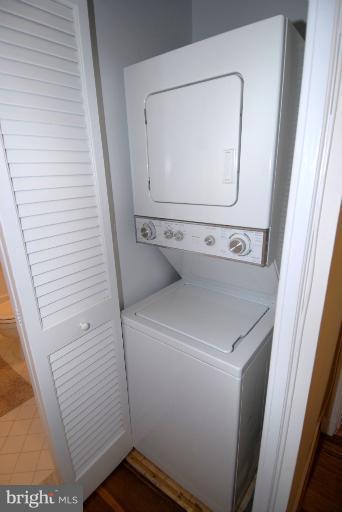 4601 31st Road South, Unit B2 Arlington, VA 22206 - Photo 10 of 19 Laundry Area