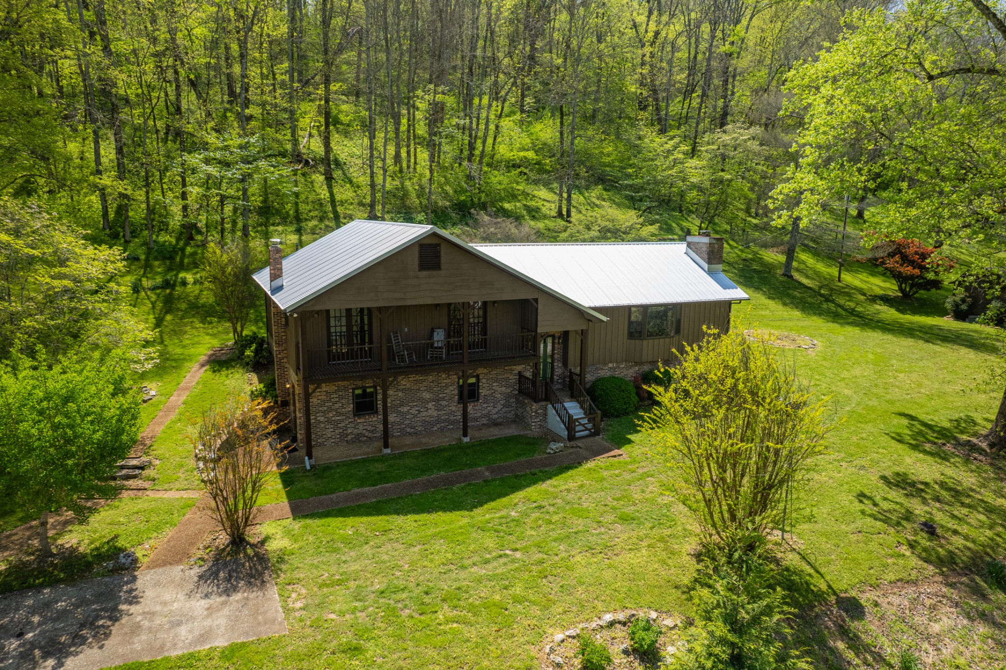 8039 Campbellsville Road Pulaski, TN 38478 - Photo 2 of 100