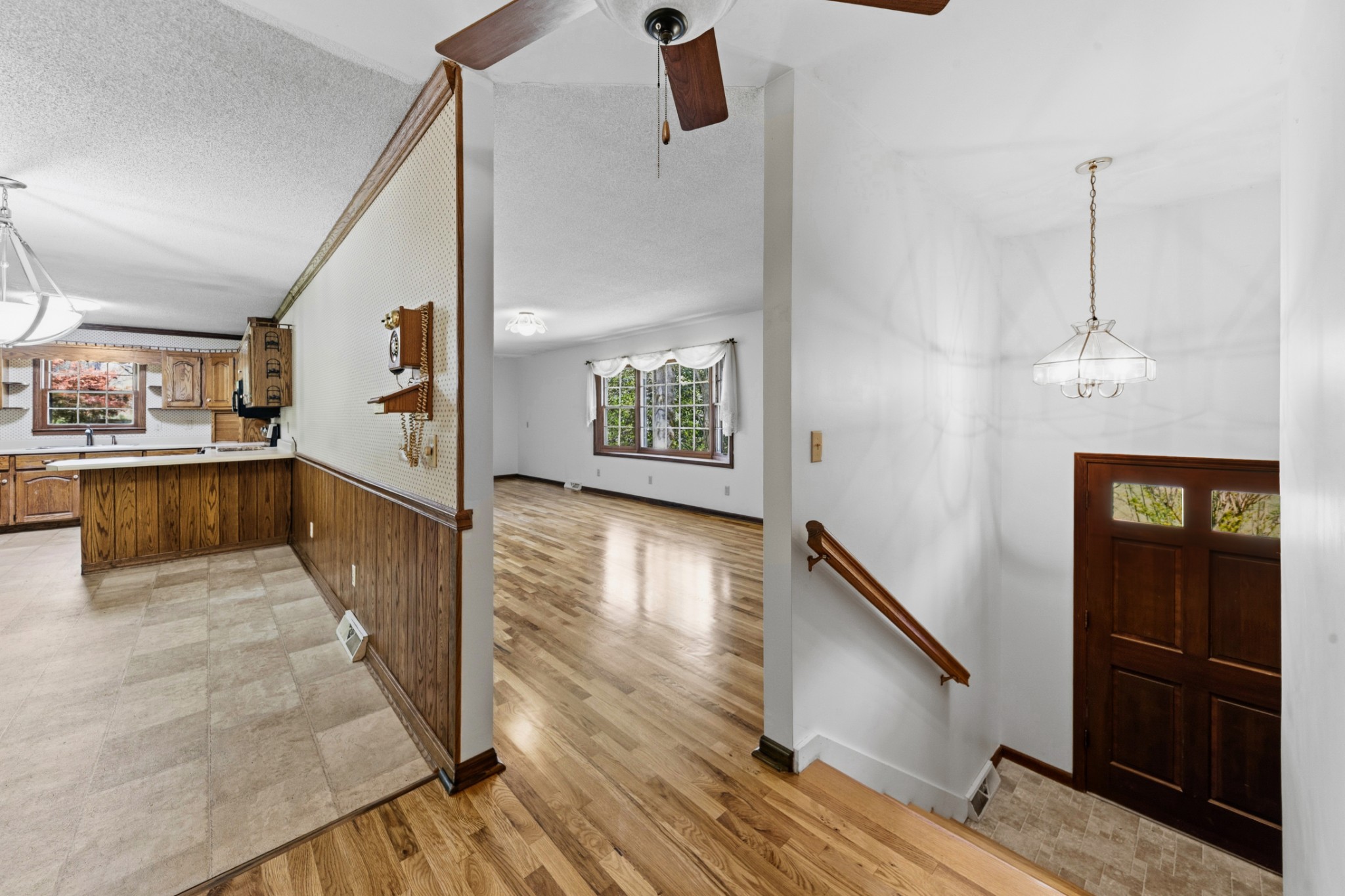 8039 Campbellsville Road Pulaski, TN 38478 - Photo 9 of 100