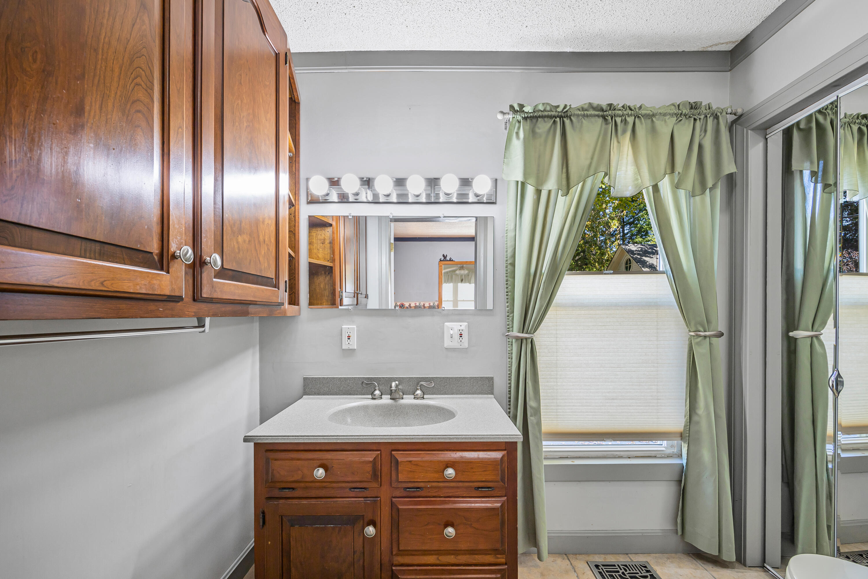 288 Fourth Street Old Town, ME 04468 - Photo 17 of 48 288 FOURTH STREET