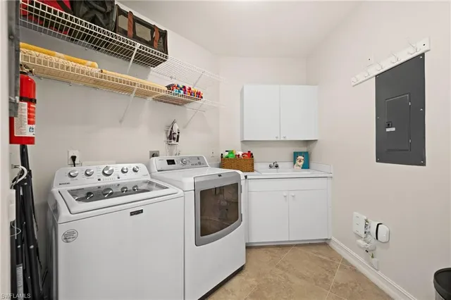 $1,399,000 | 755 Bentwater Circle, Unit 104, Naples, FL 34108