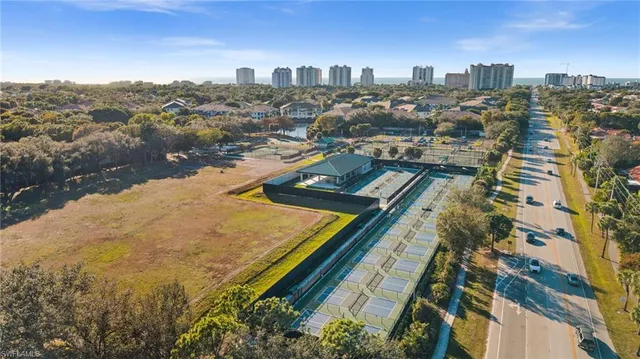 $1,399,000 | 755 Bentwater Circle, Unit 104, Naples, FL 34108