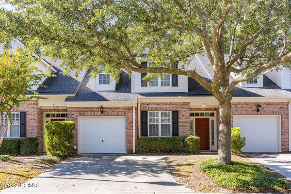 $2,325 | 5006 Carleton Drive, Unit 3, Wilmington, NC 28403