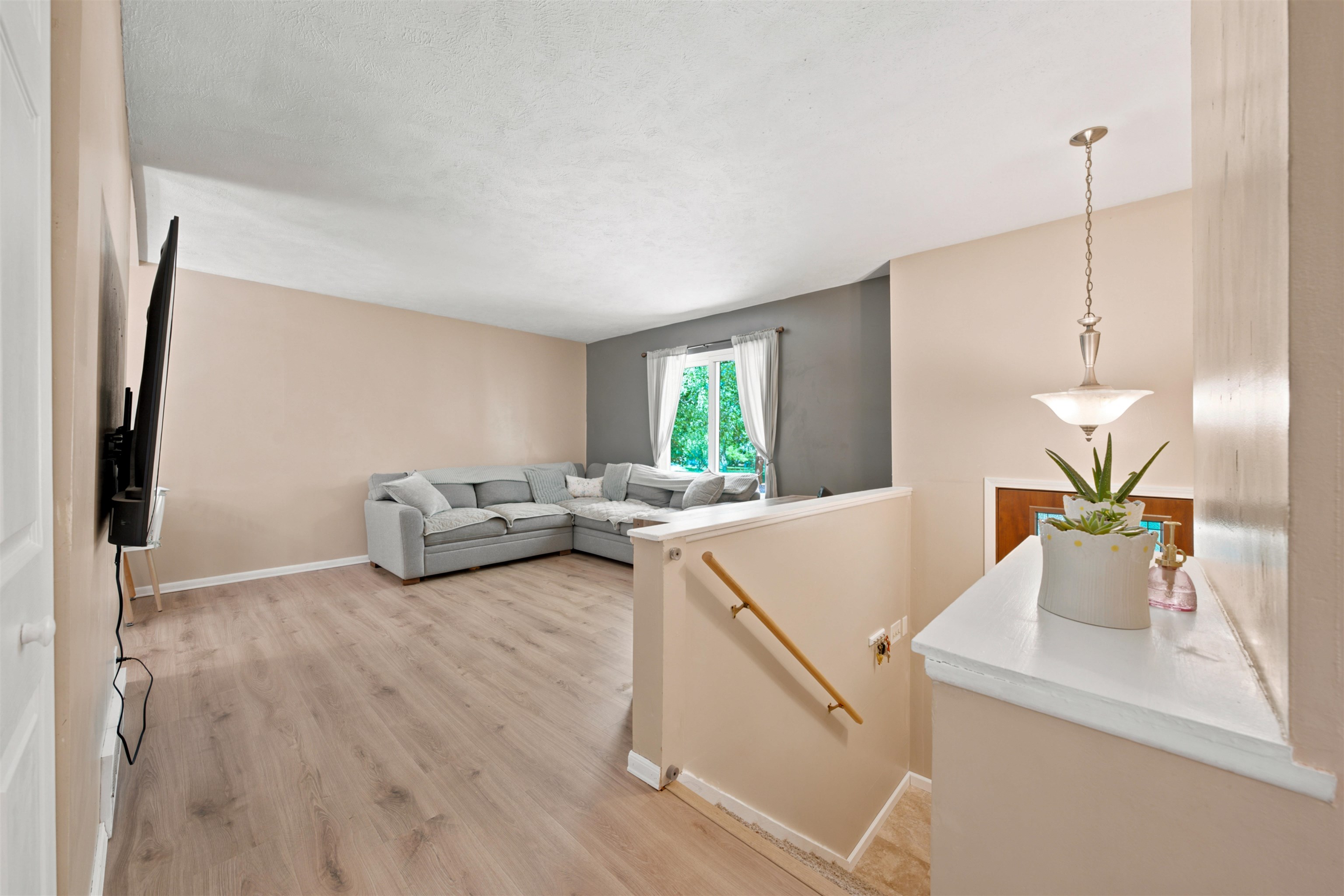 3313 Maple Street Traverse City, MI 49684 - Photo 24 of 47 1947154-aa57577f-494f-402f-bfe0-6a2e8ab765a7.JPG
