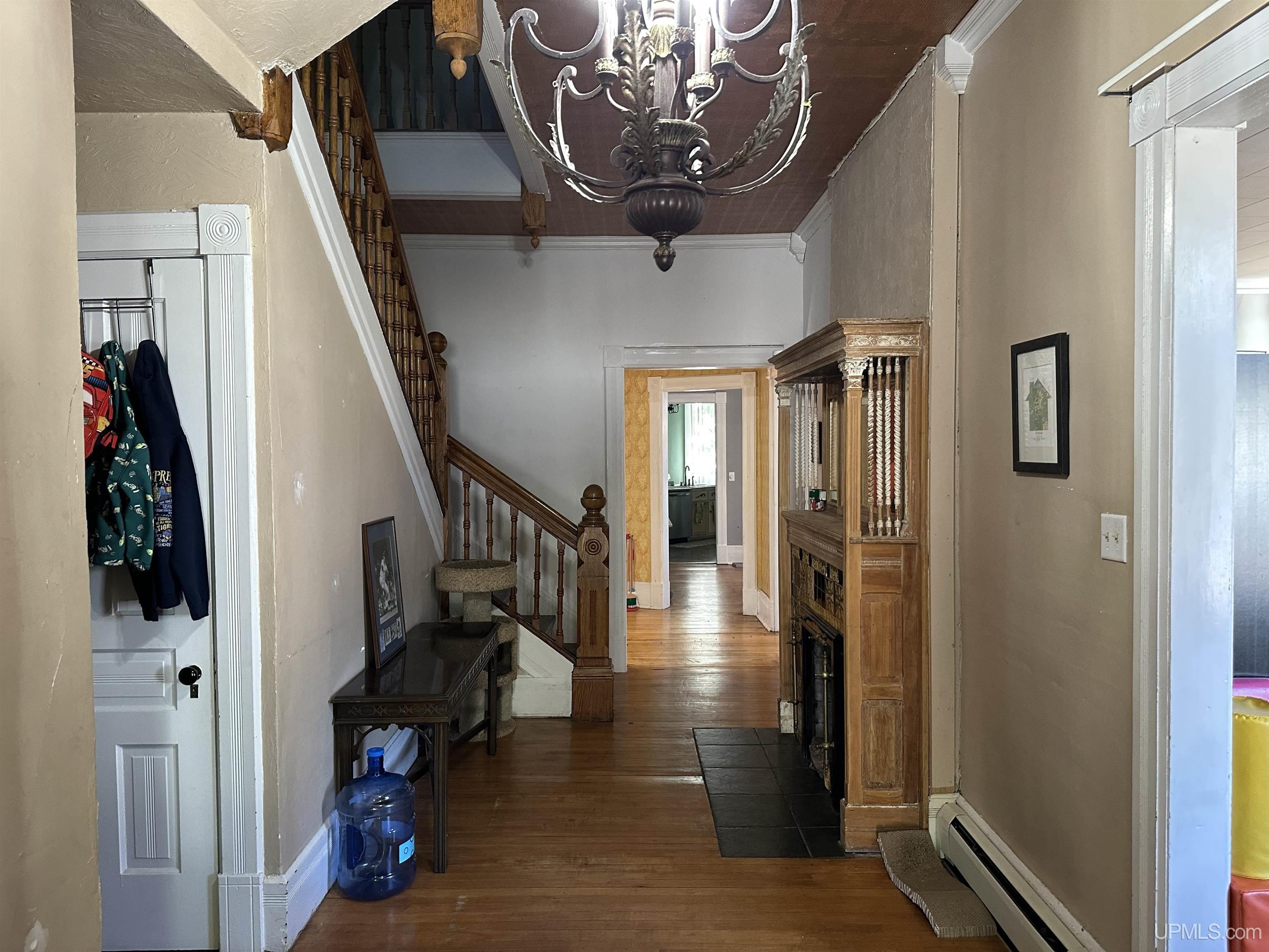 115 Oak Street Ishpeming, MI 49849 - Photo 6 of 43