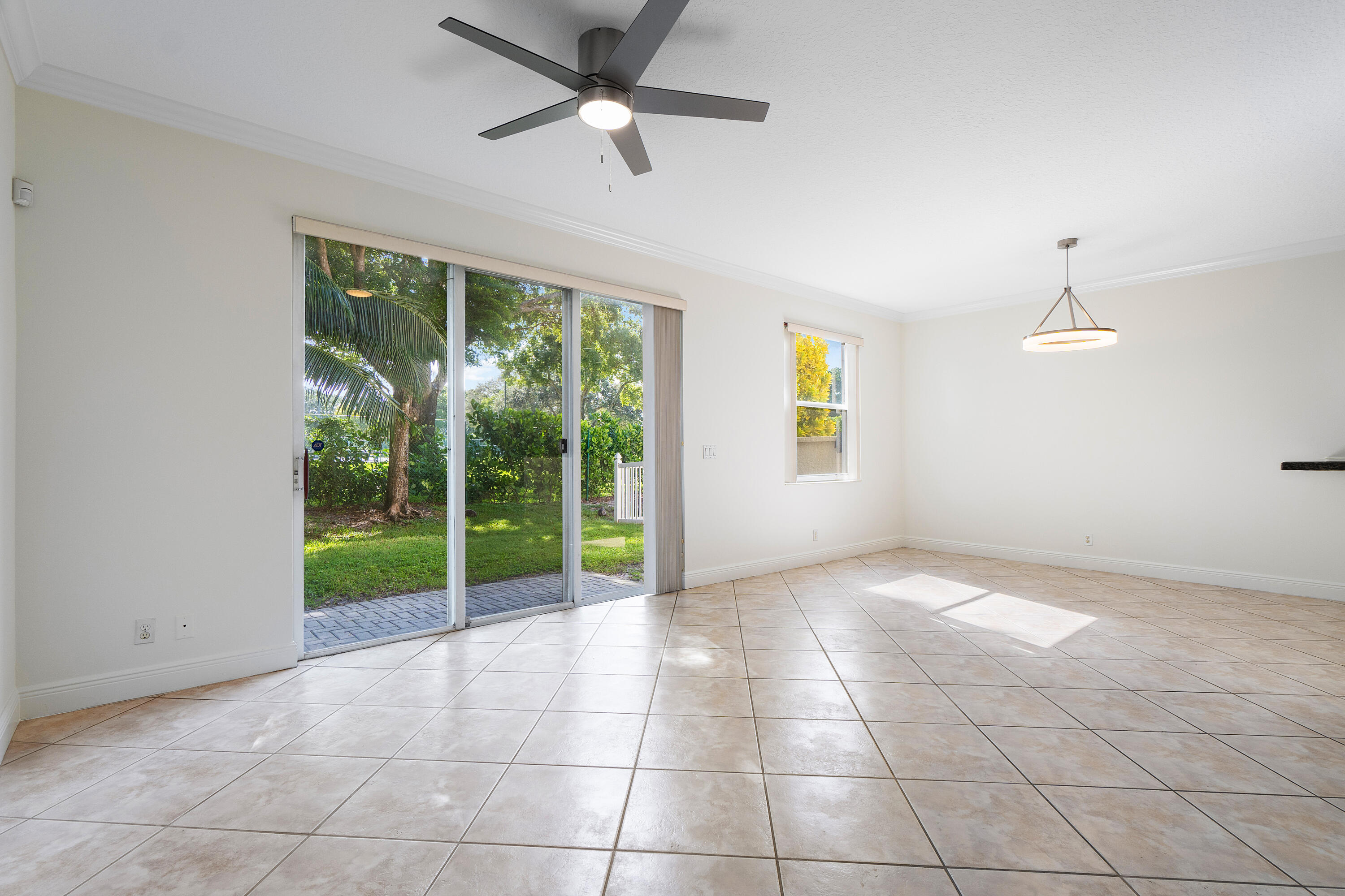 18140 Boca Way Drive Boca Raton, FL 33498 - Photo 15 of 59 015-18140BocaWayDrive-BocaRaton-FL-33498