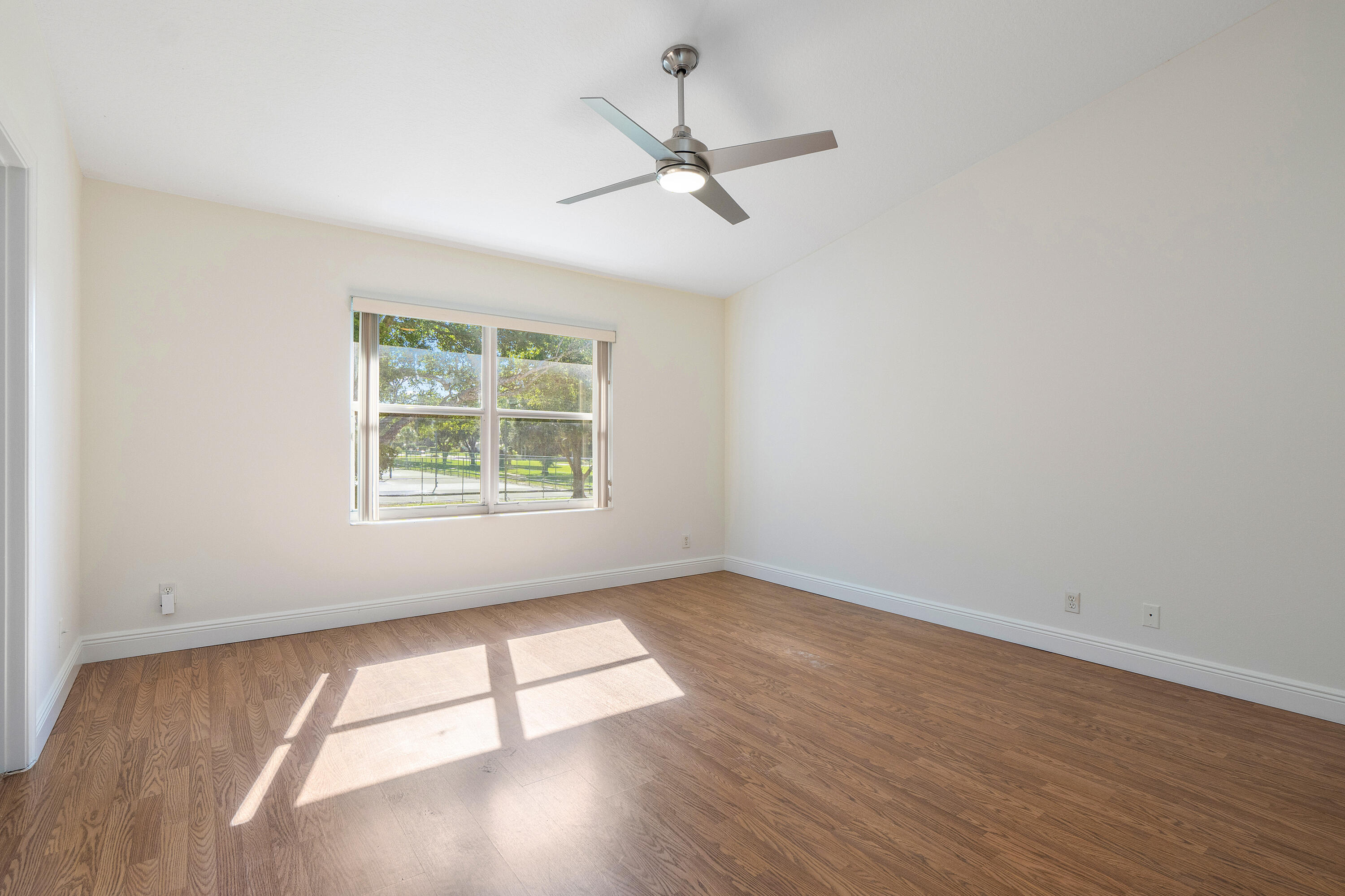 18140 Boca Way Drive Boca Raton, FL 33498 - Photo 32 of 59 026-18140BocaWayDrive-BocaRaton-FL-33498
