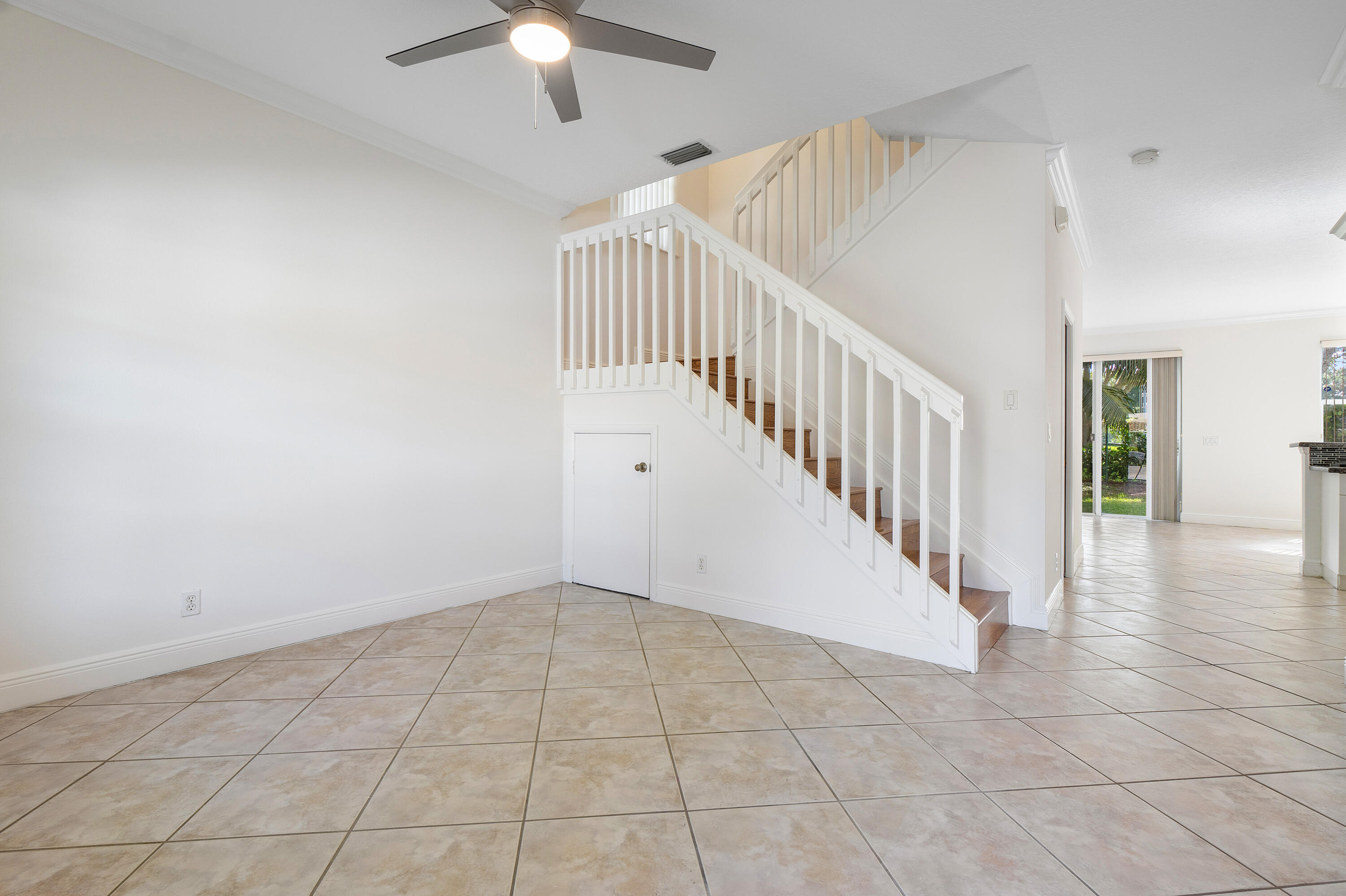 18140 Boca Way Drive Boca Raton, FL 33498 - Photo 8 of 59 005-18140BocaWayDrive-BocaRaton-FL-33498