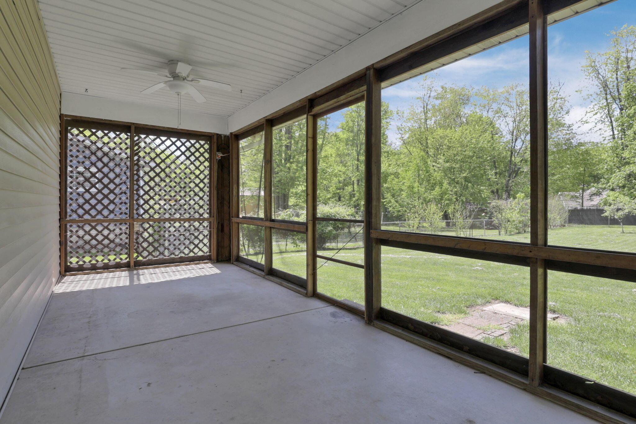 255 Riva Ridge Road Southwest Pataskala, OH 43062 - Photo 33 of 39 27-web-or-mls-0N4A9412