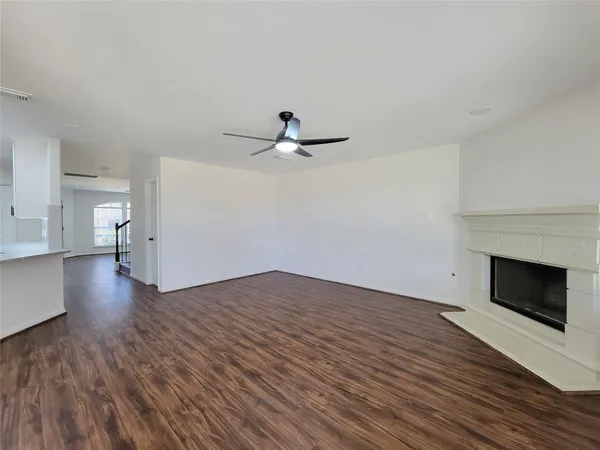 $2,595 | 21123 Amber Crossing Drive, Richmond, TX 77406