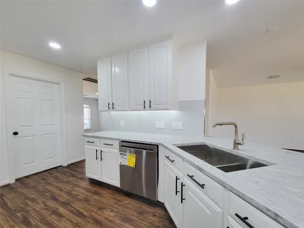 $2,595 | 21123 Amber Crossing Drive, Richmond, TX 77406