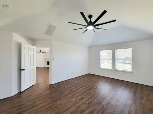 $2,595 | 21123 Amber Crossing Drive, Richmond, TX 77406