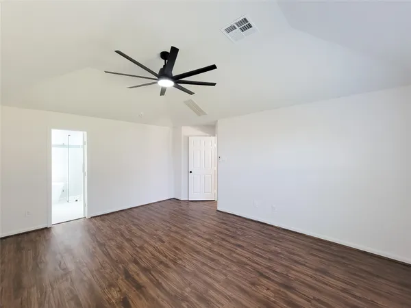 $2,595 | 21123 Amber Crossing Drive, Richmond, TX 77406
