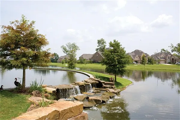 $2,595 | 21123 Amber Crossing Drive, Richmond, TX 77406