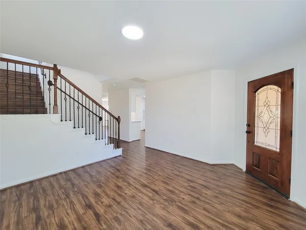 $2,595 | 21123 Amber Crossing Drive, Richmond, TX 77406