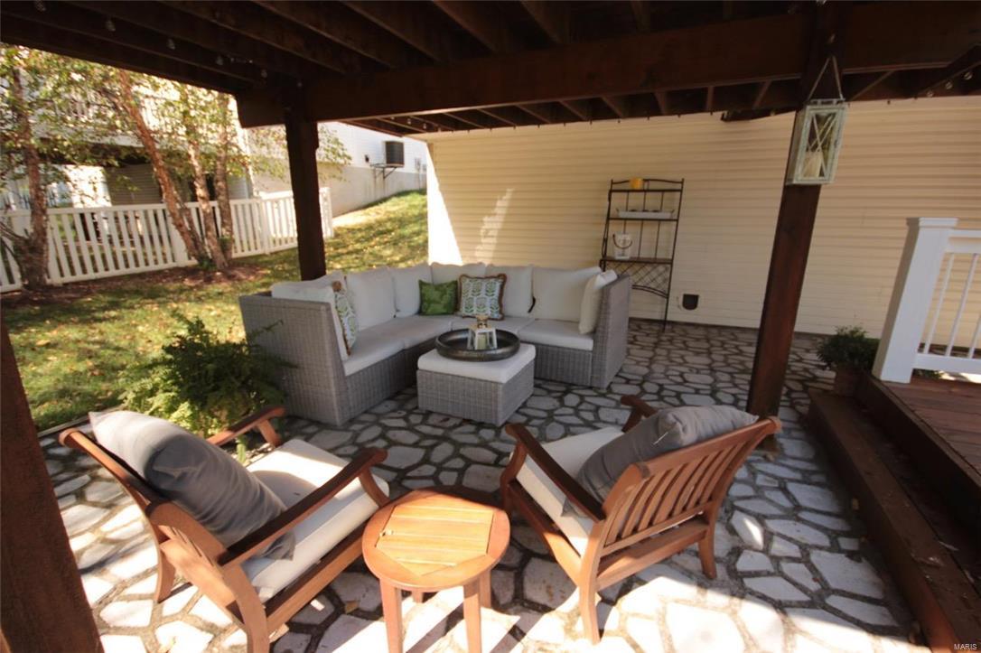 1210 Raintree Pass O'Fallon, MO 63366 - Photo 2 of 6