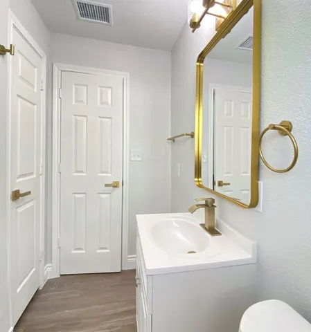 $1,950 | 810 Avenue D, South Houston, TX 77587