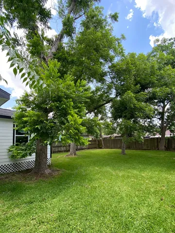 $1,950 | 810 Avenue D, South Houston, TX 77587