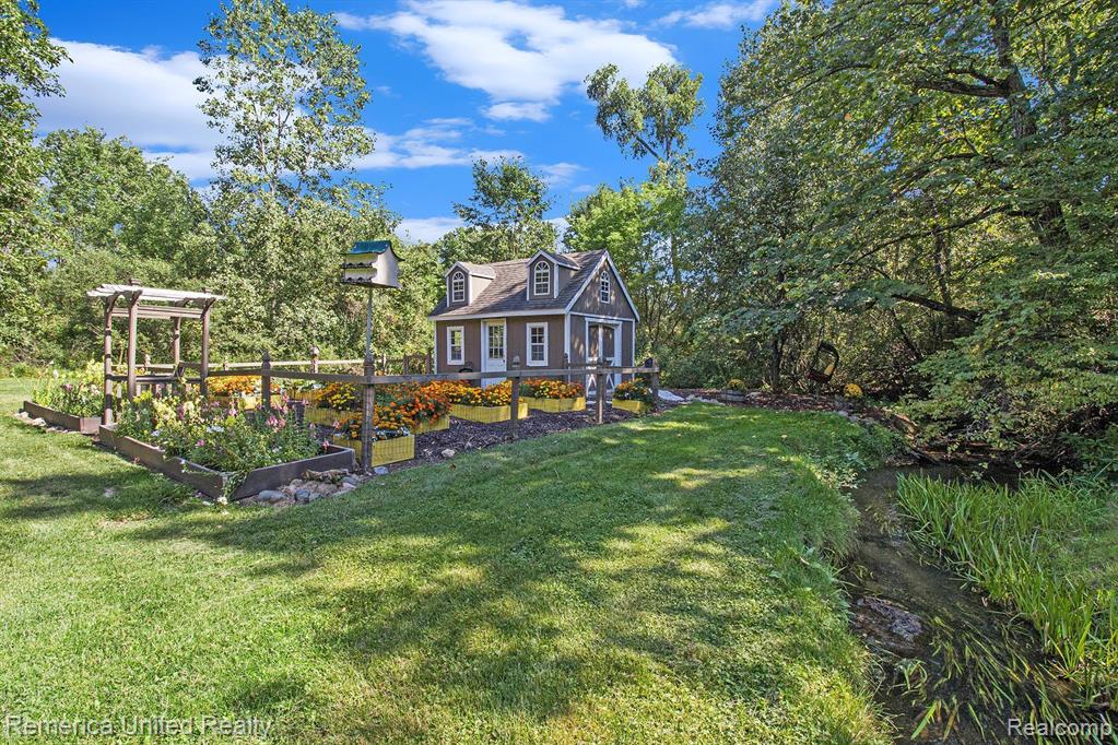 3470 East Highland Road Howell, MI 48843 - Photo 6 of 66