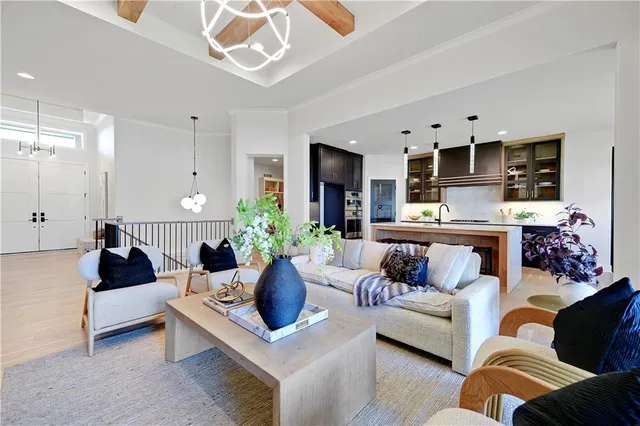 $844,000 | 15388 West 161st Terrace, Olathe, KS 66062