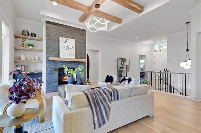 $844,000 | 15388 West 161st Terrace, Olathe, KS 66062