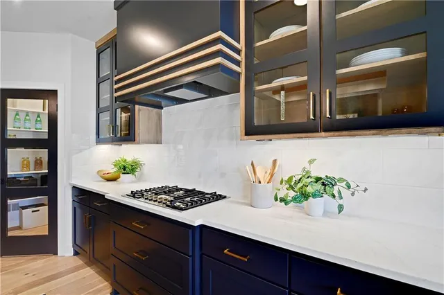 $844,000 | 15388 West 161st Terrace, Olathe, KS 66062