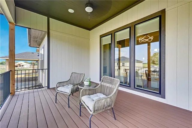 $844,000 | 15388 West 161st Terrace, Olathe, KS 66062