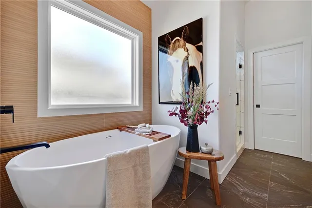 $844,000 | 15388 West 161st Terrace, Olathe, KS 66062