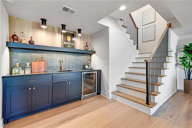 $844,000 | 15388 West 161st Terrace, Olathe, KS 66062