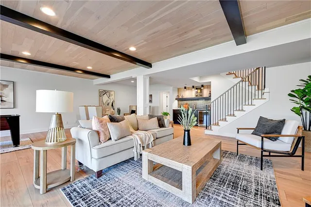 $844,000 | 15388 West 161st Terrace, Olathe, KS 66062