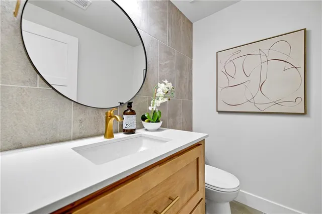 $844,000 | 15388 West 161st Terrace, Olathe, KS 66062