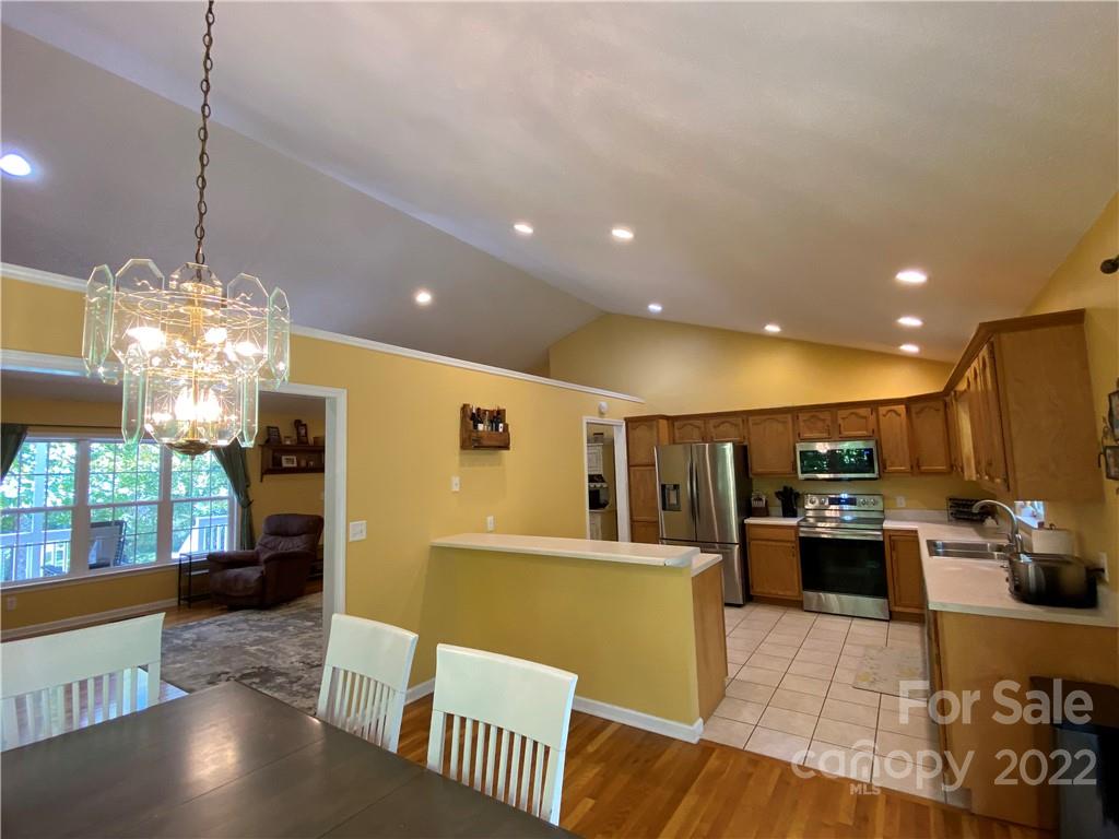 116 Maney Branch Road Weaverville, NC 28787 - Photo 12 of 34 Gallery Image 12