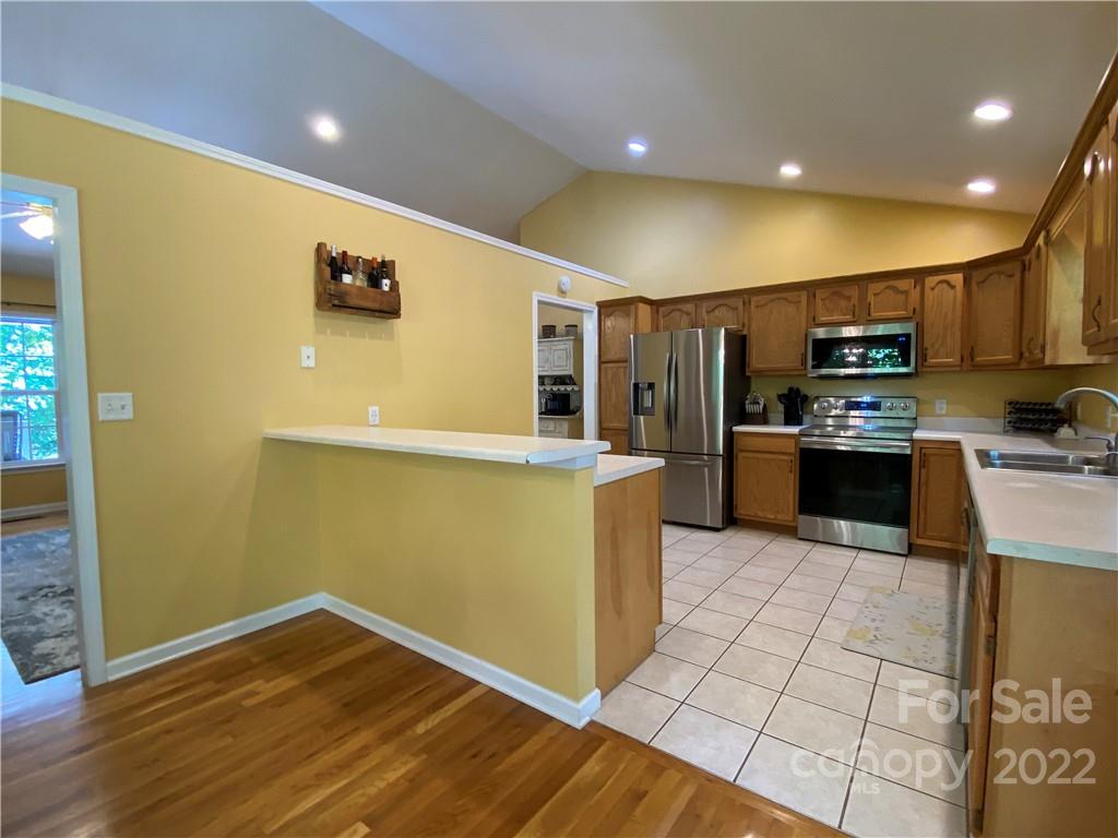 116 Maney Branch Road Weaverville, NC 28787 - Photo 14 of 34 Gallery Image 14