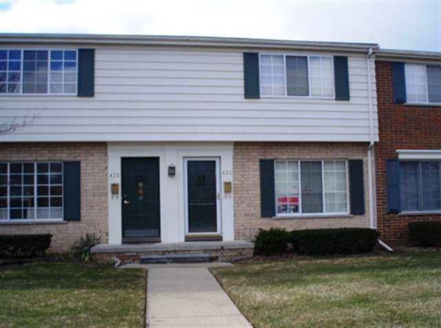 430 Miller Avenue Rochester, MI 48307 - Photo 1 of 12 31014902.JPG