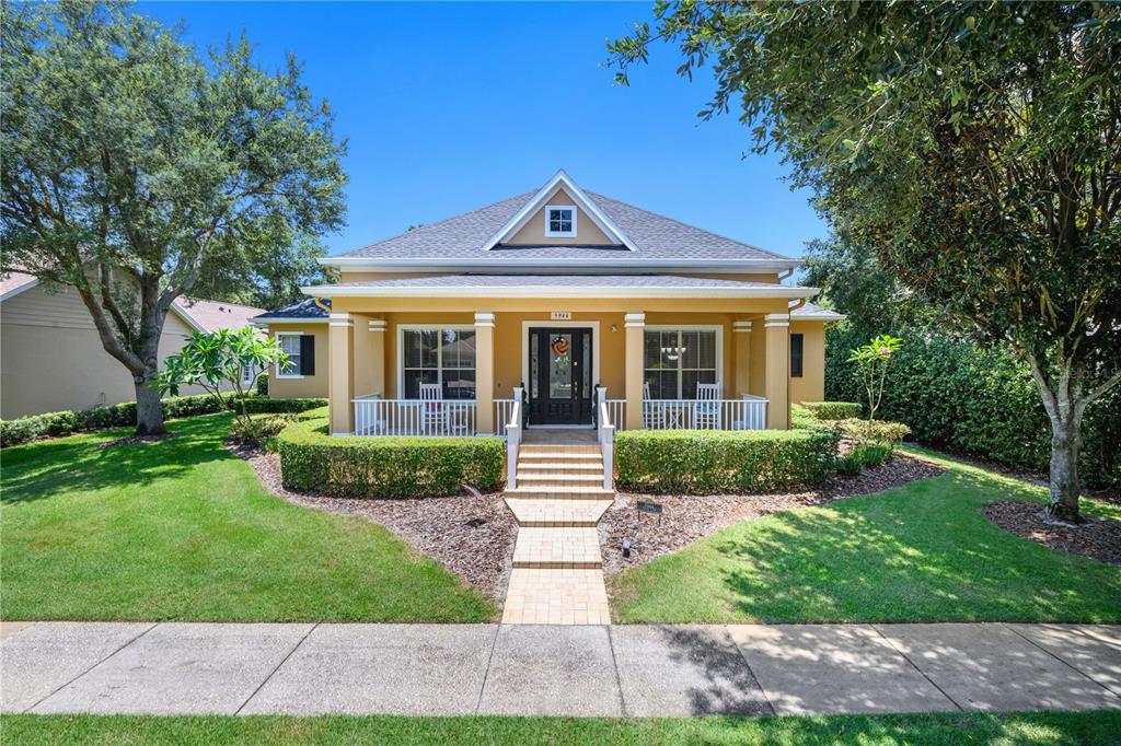 Great opportunity in Keenes Pointe 24 hour guard gated community. Keenes Pointe is a sought after Jack Nicklaus golf course community.