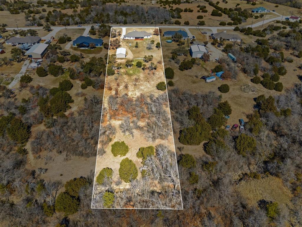 123 Kriston Lane Springtown, TX 76082 - Photo 34 of 39 a bathroom with a shower