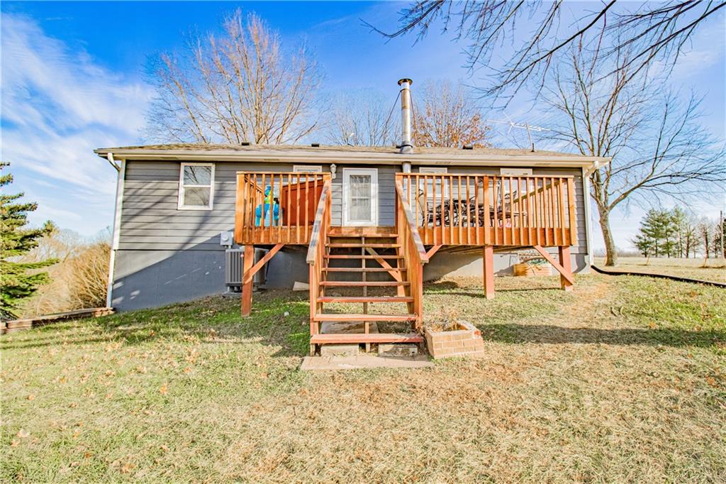 1971 Northwest 370th Road Kingsville, MO 64061 - Photo 4 of 31