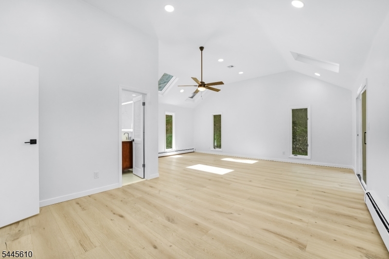 306 Warrenville Road Green Brook, NJ 08812 - Photo 31 of 37