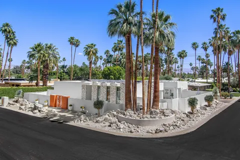 $2,200,000 | 1190 South Calle De Maria, Palm Springs, CA 92264