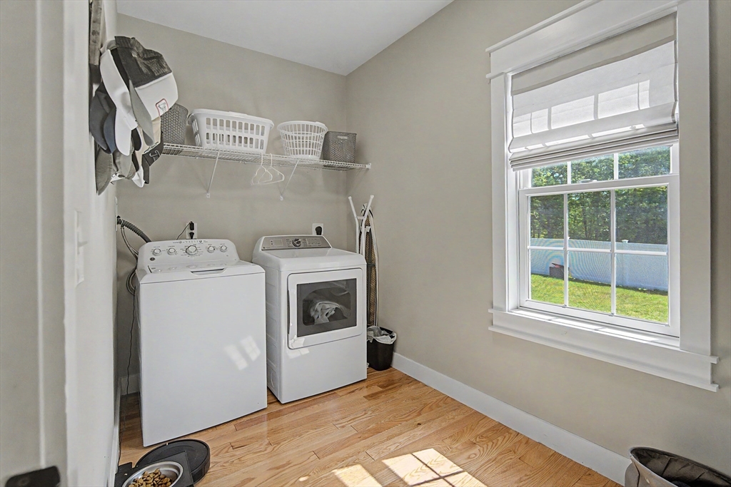 377 Rebecca Road Northbridge, MA 01588 - Photo 27 of 40