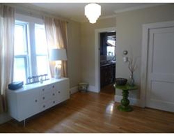 7 Madison Avenue Cambridge, MA 02140 - Photo 5 of 15
