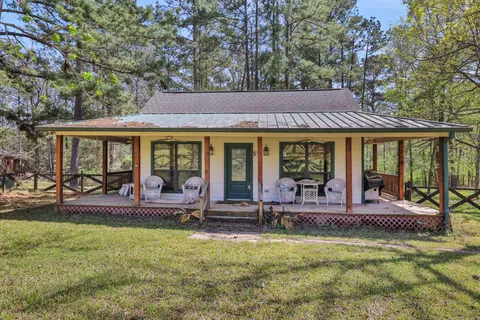 $1,595,000 | 250 Critter Creek Road, Coldspring, TX 77331
