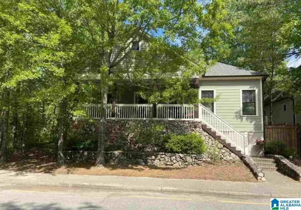 $2,850 | 220 Hawthorn Street, Birmingham, AL 35242