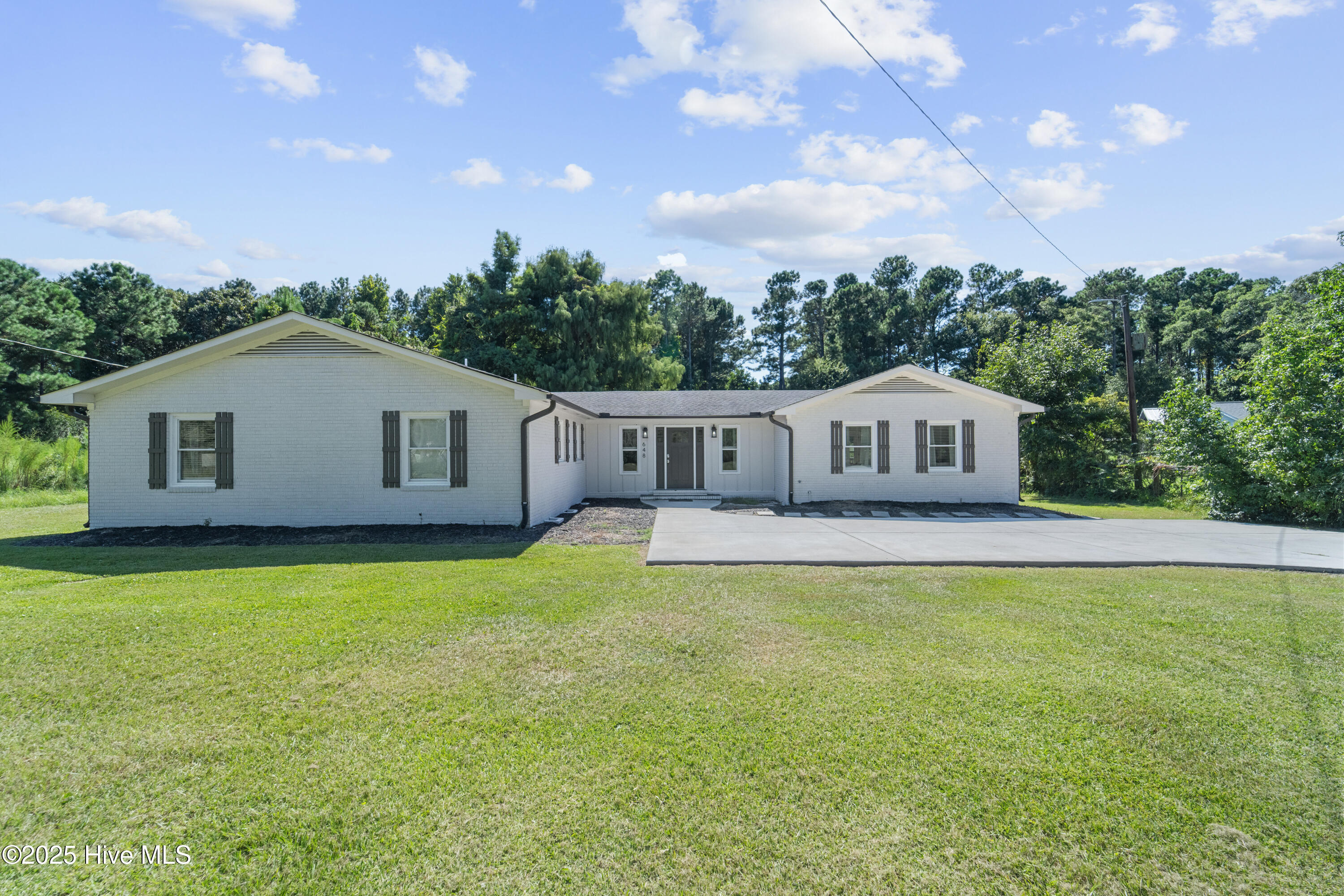 648 Hughes Road Hampstead, NC 28443 - Photo 4 of 55 DSC03353