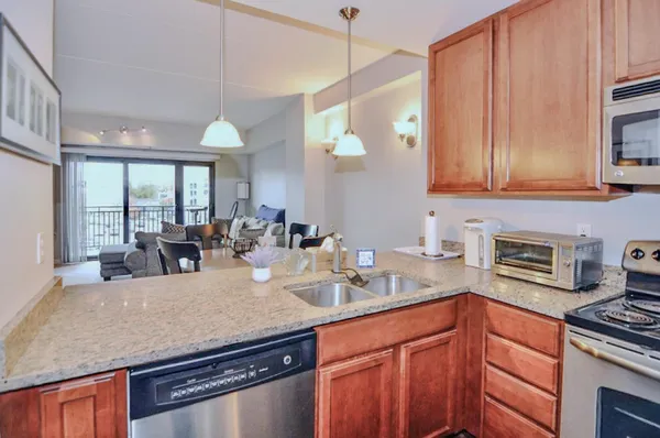 $2,700 | 111 North Ashley Street, Unit 305, Ann Arbor, MI 48104