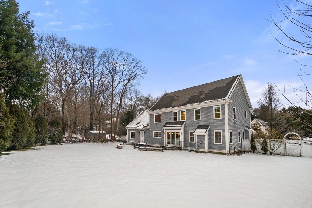 149 Bristol Road Wellesley, MA 02481 - Photo 2 of 39
