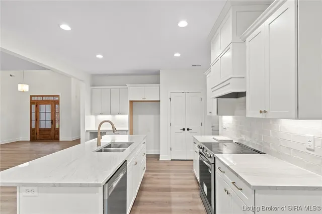 $539,900 | 2873 North Borcherding Road, Madison, IN 47250