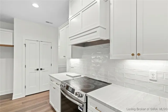 $539,900 | 2873 North Borcherding Road, Madison, IN 47250