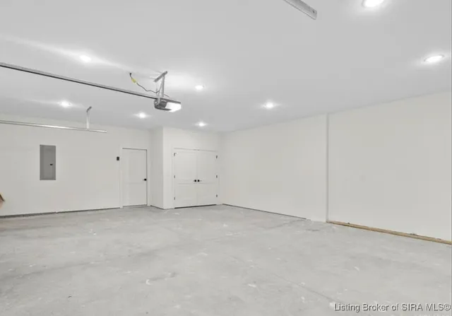 $539,900 | 2873 North Borcherding Road, Madison, IN 47250